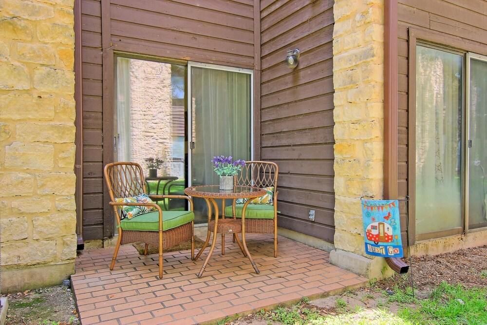 Go With The Flow CW B103