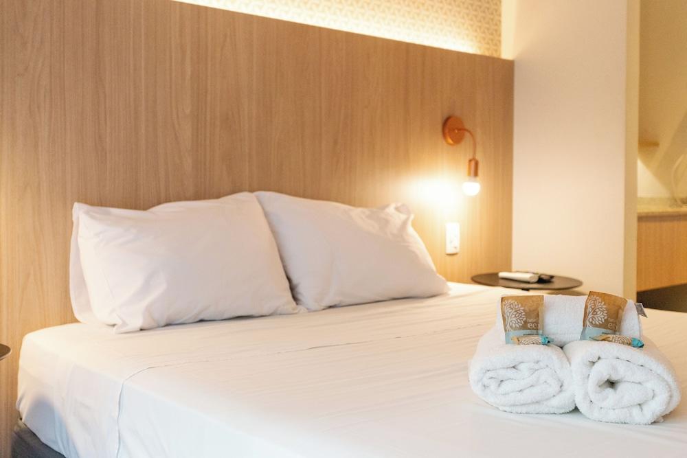 Studios E-side Vila Madalena