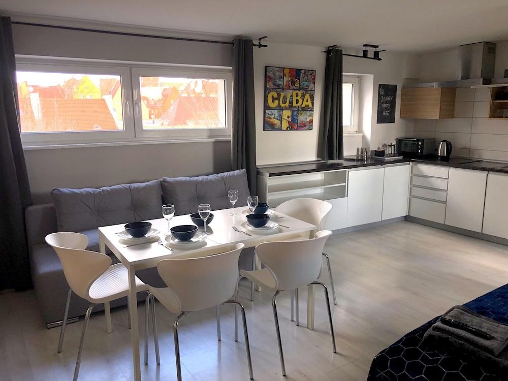 KW38 - 2 min to Old Market Square and Townhall