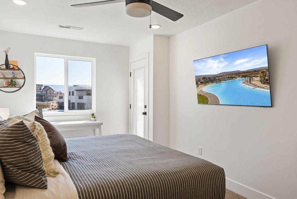 Sun & Fun #89 by RedAwning