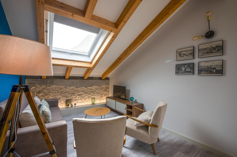 Bachareis Charming HOuse