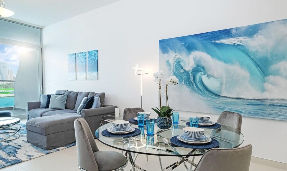 LUX Opulent Island Suite View 7