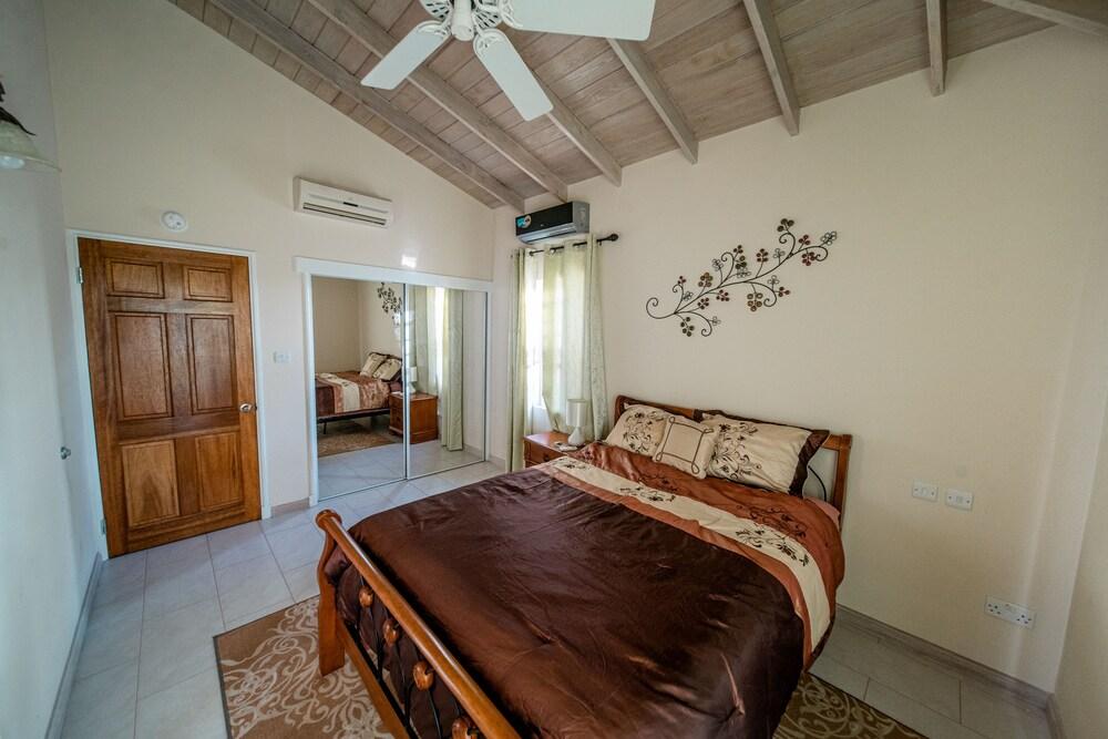 Sweet Home Grenada Caribbean, Vacation Rental