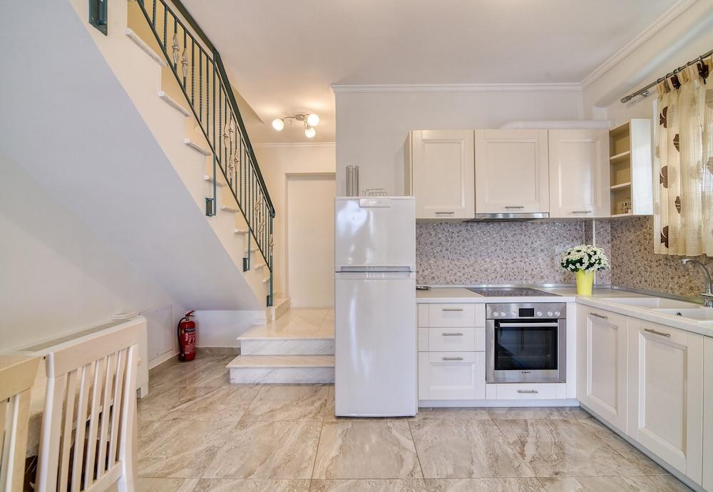 Villa Sirokos Lefkada With Pool