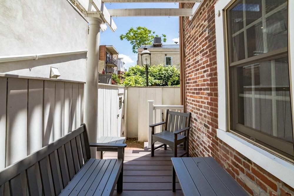 337 South 6th Street