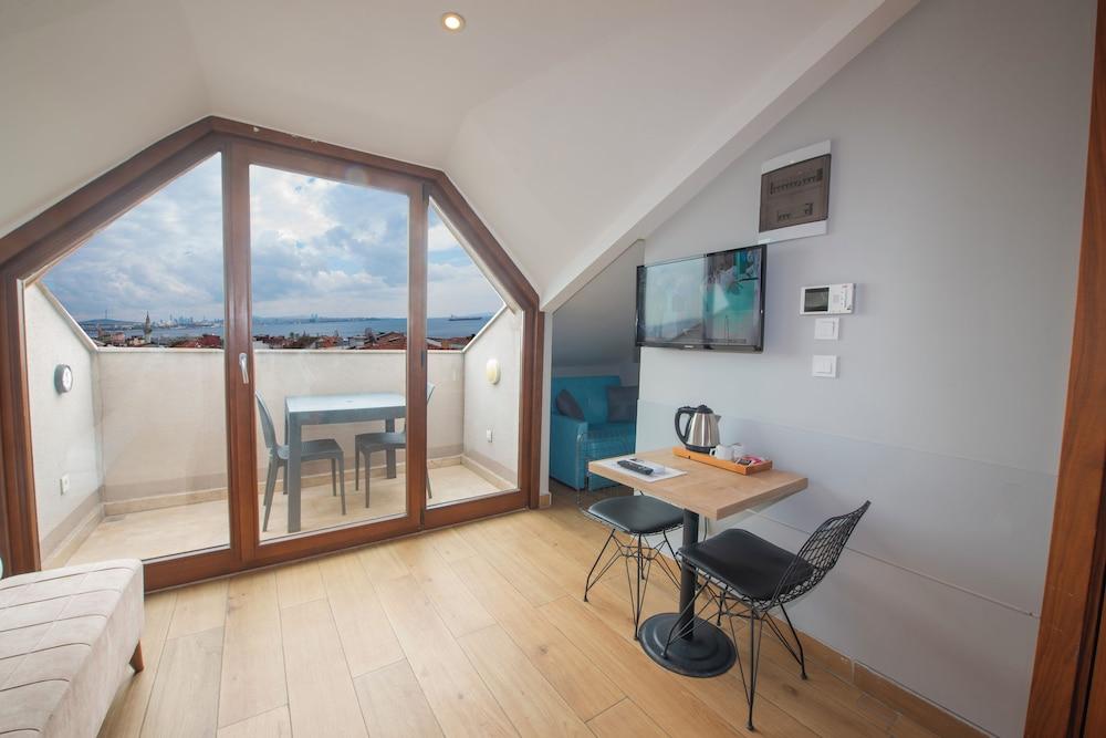 SEVEN STUDIOS SULTANAHMET