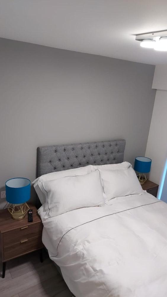 Charming 1-bed Villa in Liverpool