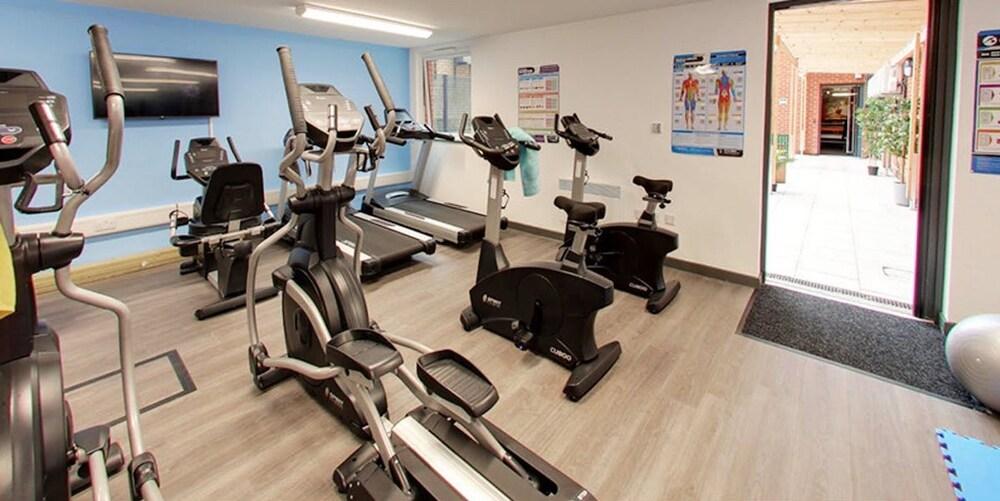 Comfy rooms for STUDENTS Only-NEWCASTLE