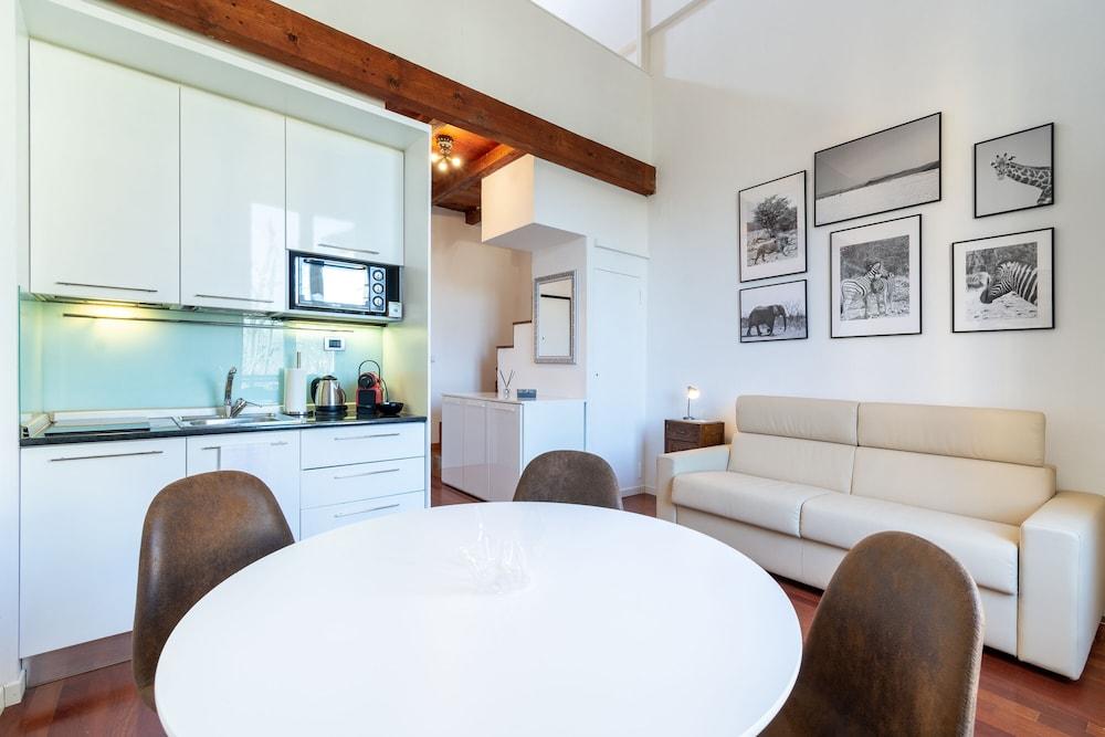 HouSmart San Mamolo 6