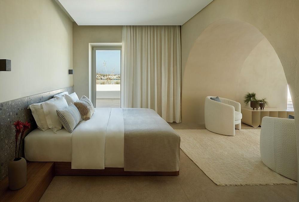 Parocks Luxury Hotel & Spa