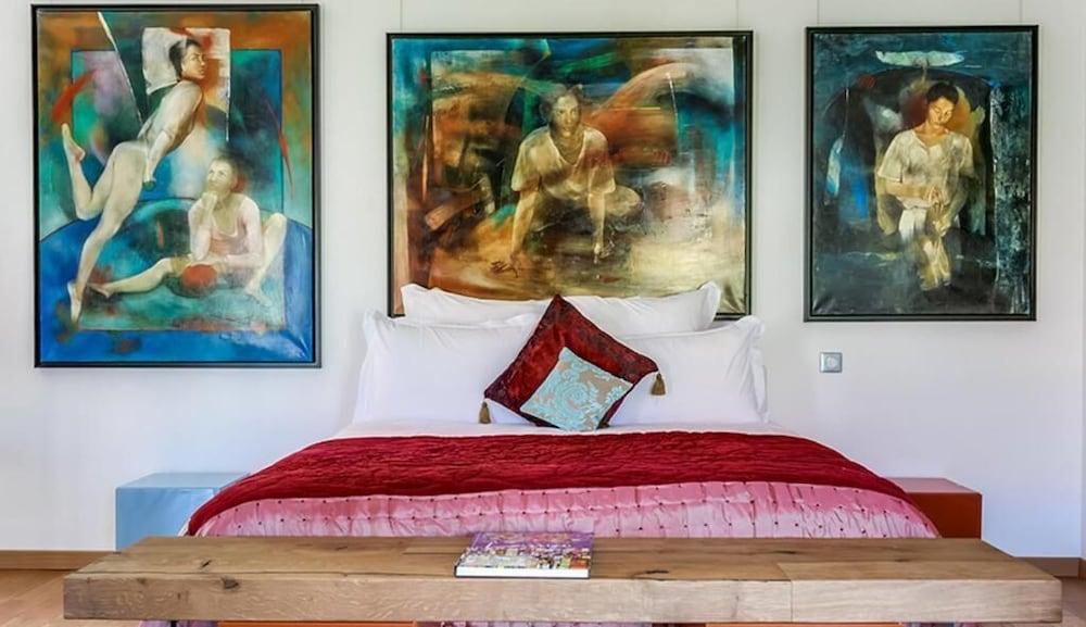 Besharat Gallery & Museum