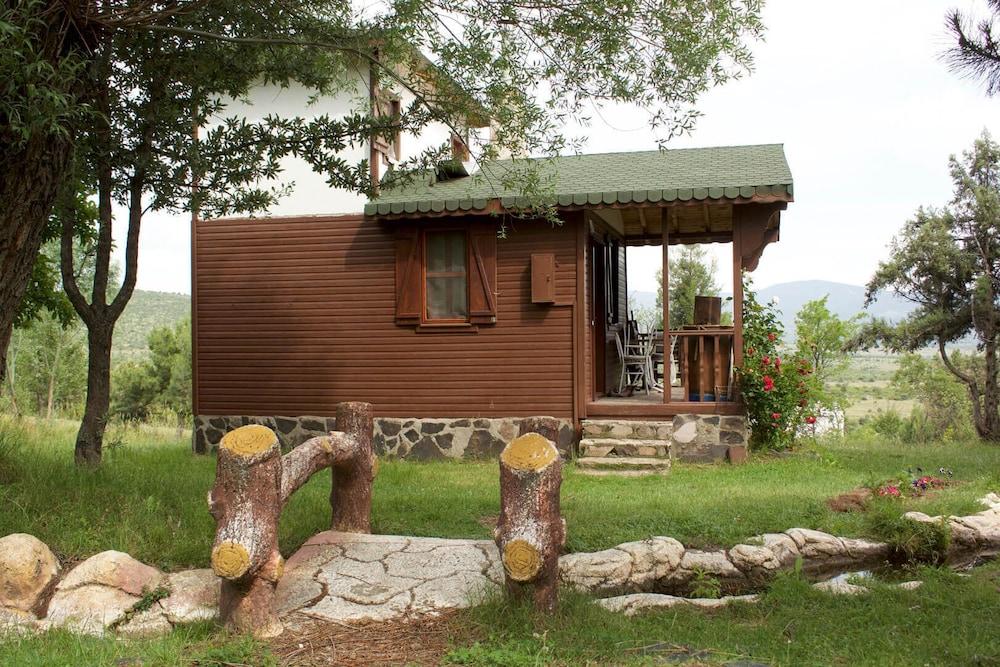 Kibriscik Koroglu Dag Evleri