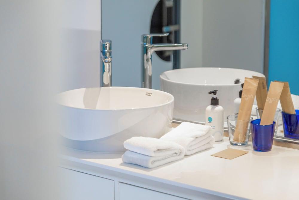 Tru by Hilton Lang Son City Centre