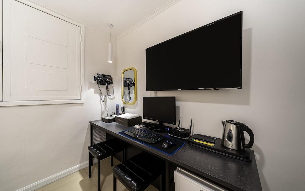 Gasan The Stay Hotel