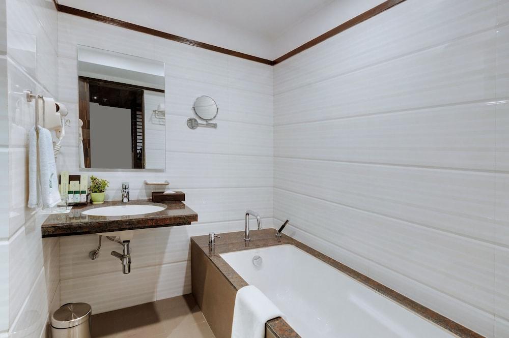 The Fern Residency Navi Mumbai, Turbhe, Series by Marriott