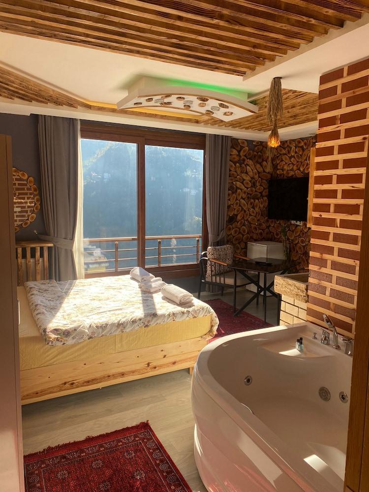 Peruma Otel Bungalov