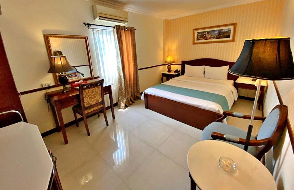 S79 Sunflower Hotel & Spa