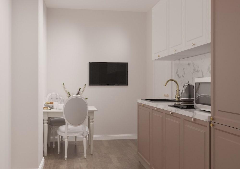 ACADEMIA Palace on Galernaya