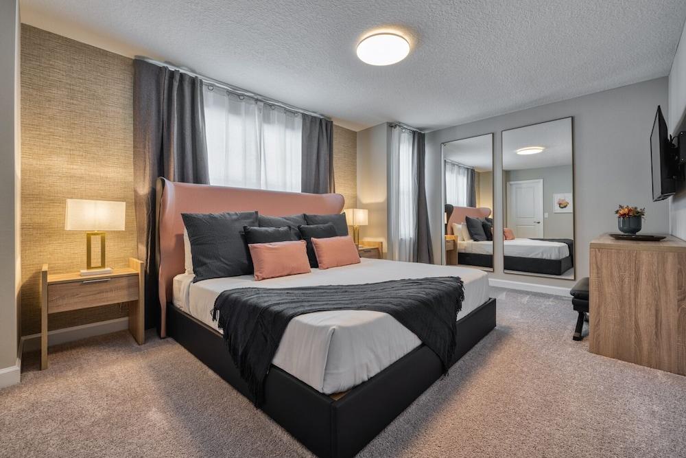 Formosa Valley Resort by UNE Homes