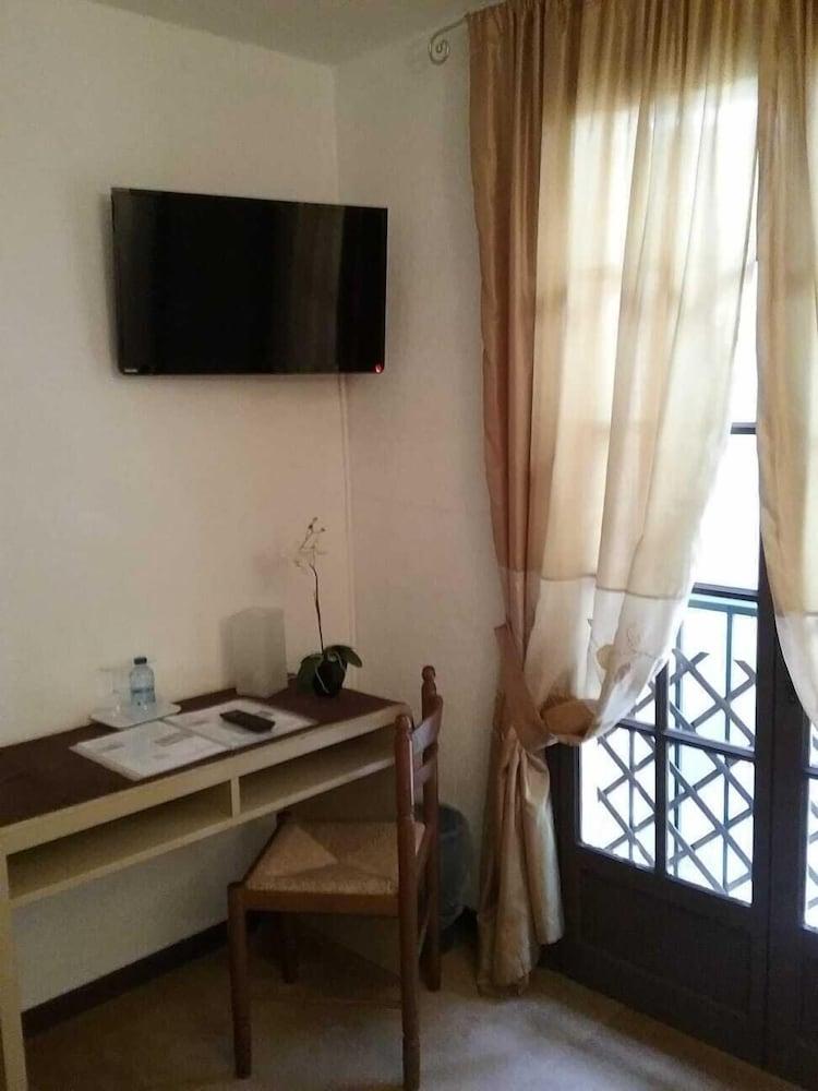 Human Hotel Résidence