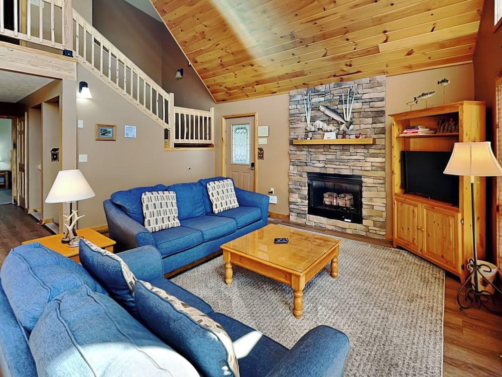 Almost Paradise by Taylor Made Deep Creek