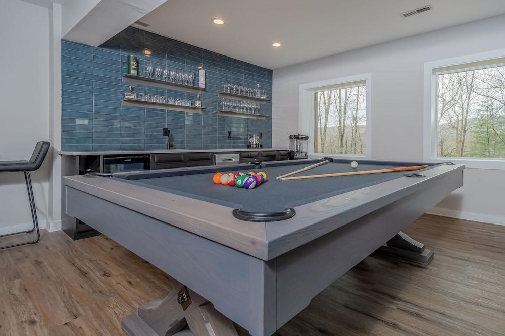 Ar'ya Relaxed Chalet by Taylor Made Deep Creek