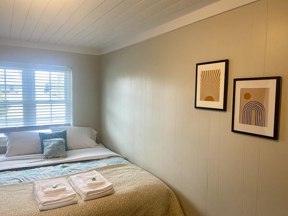 Yellow Springs Motel