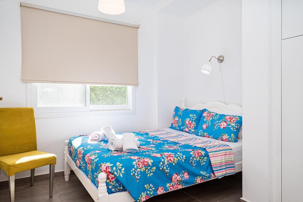 Protaras View Villas