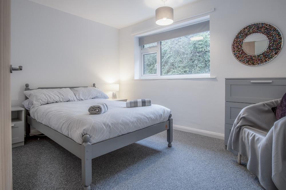 Pharmacy Court - 2 Bed - Saundersfoot