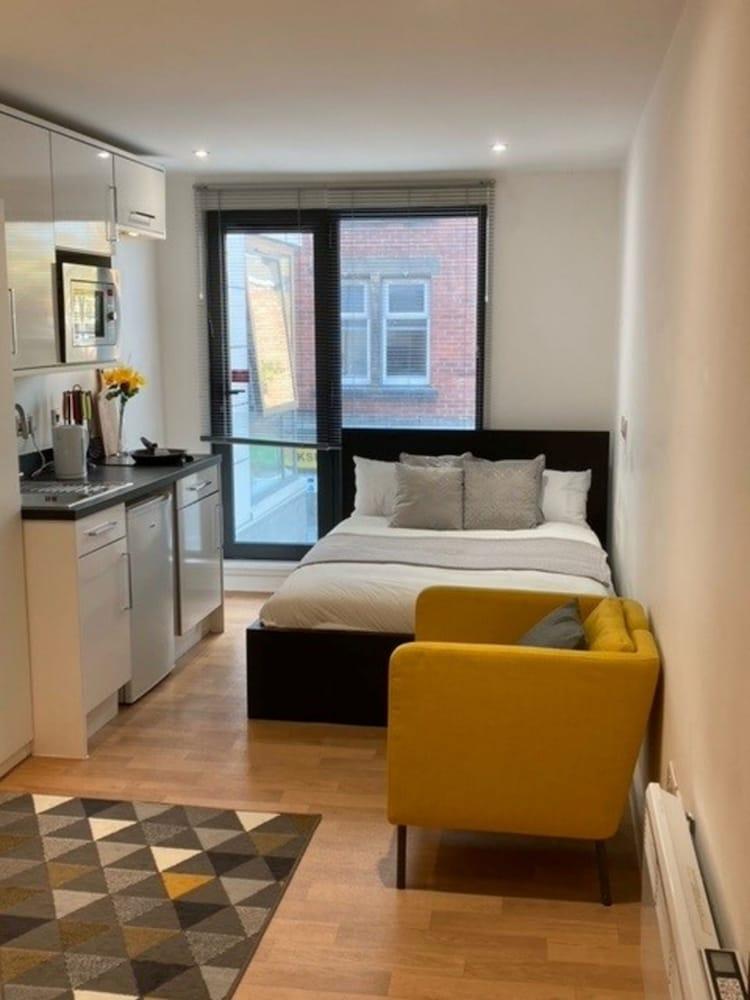 Rooms & Studios STUDENTS ONLY- SHEFFIELD