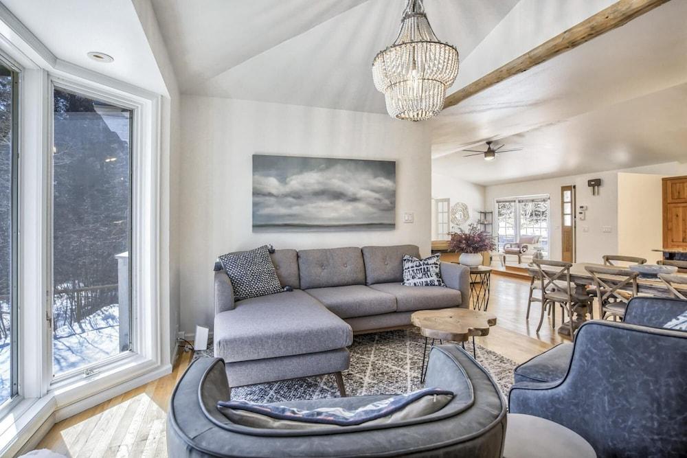 3BR Mountain Getaway Hot Tub Fire Place