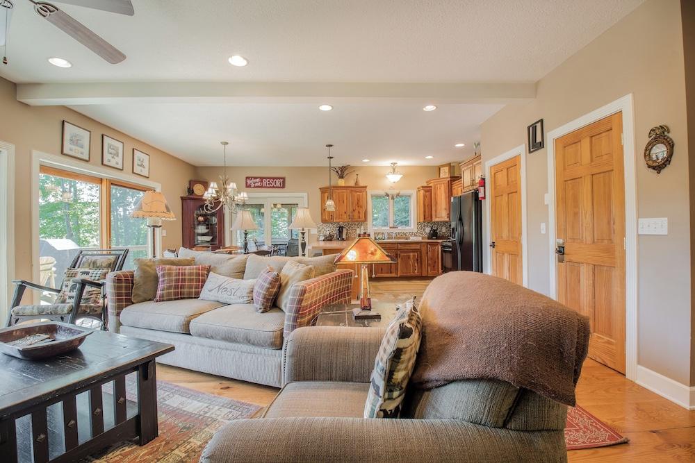 Canadian Day by Taylor Made Deep Creek