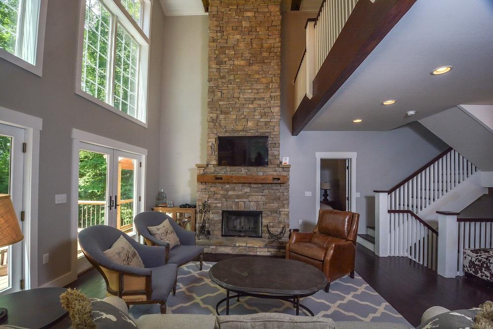 Casa Bella by Taylor Made Deep Creek