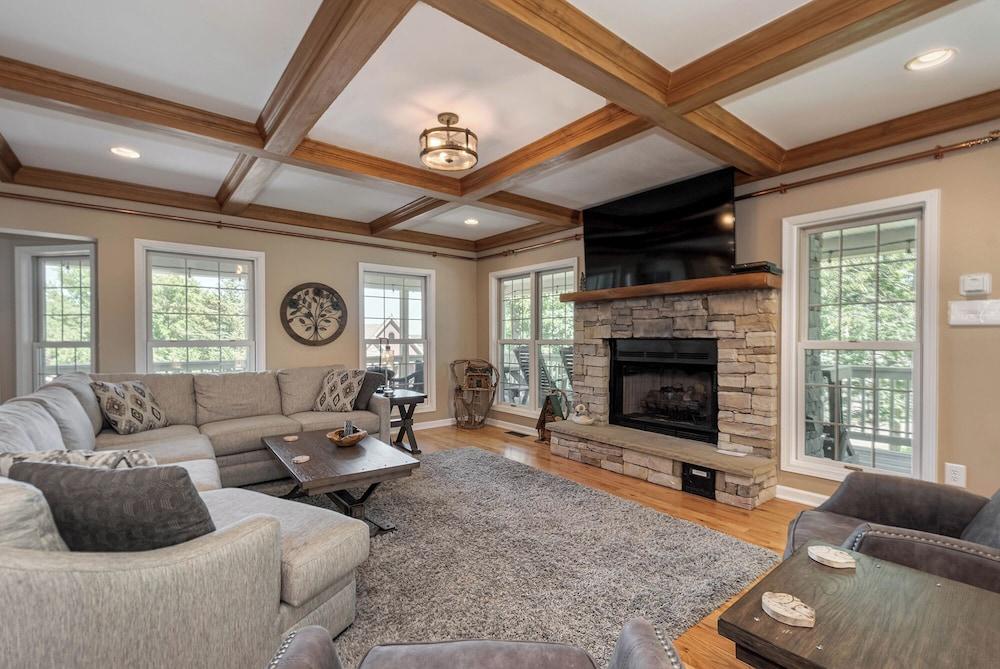 Castle in the Sky by Taylor Made Deep Creek