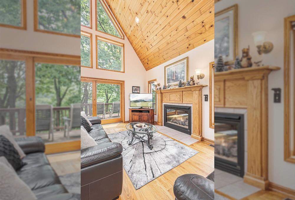 Dreamers Inn by Taylor Made Deep Creek