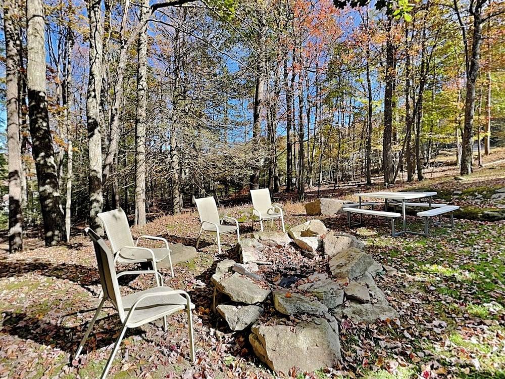 Happy Trails by Taylor Made Deep Creek