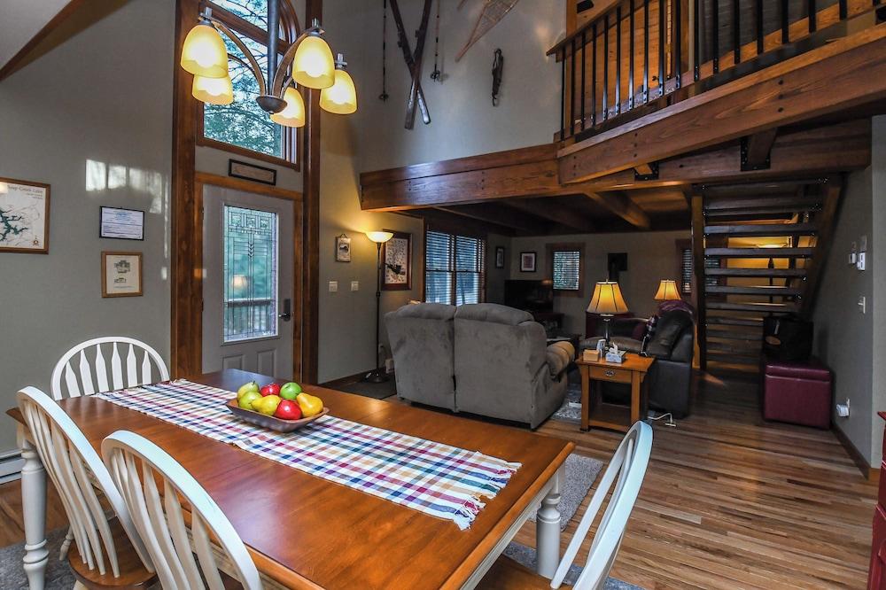 Hideaway by Taylor Made Deep Creek