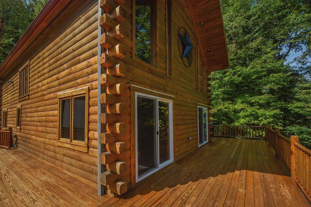 Lakestar Chalet by Taylor Made Deep Creek