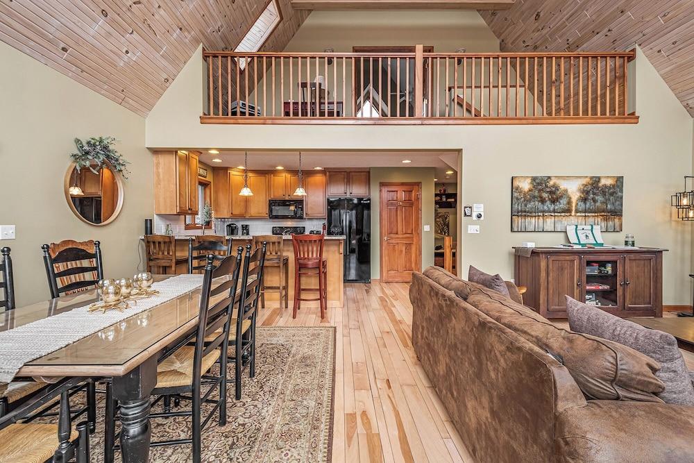 Lucky 12 by Taylor Made Deep Creek