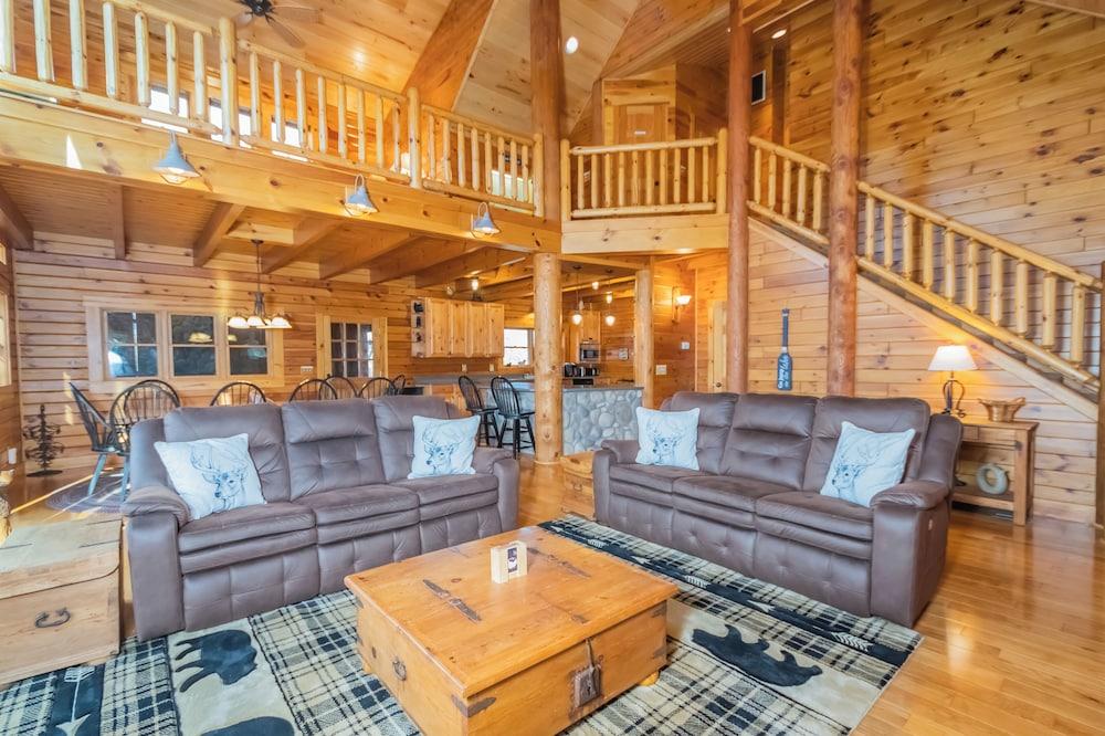 Skylodge by Taylor Made Deep Creek