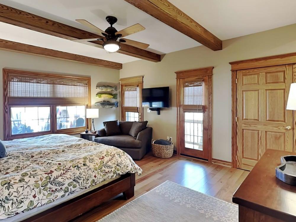 Stone Mountain Vista by Taylor Made Deep Creek