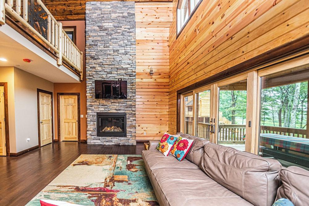 Winter, Spring, Summer or Fall by Taylor Made Deep Creek