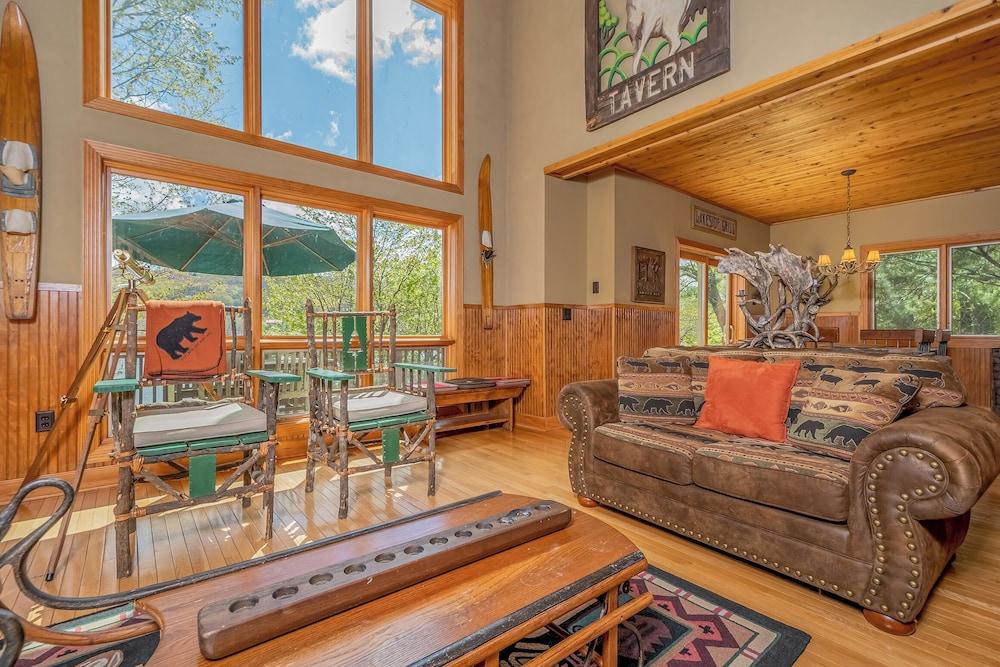 Wisp N Around by Taylor Made Deep Creek