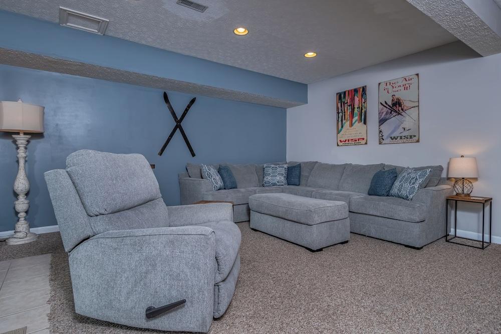 Wispering Waters by Taylor Made Deep Creek