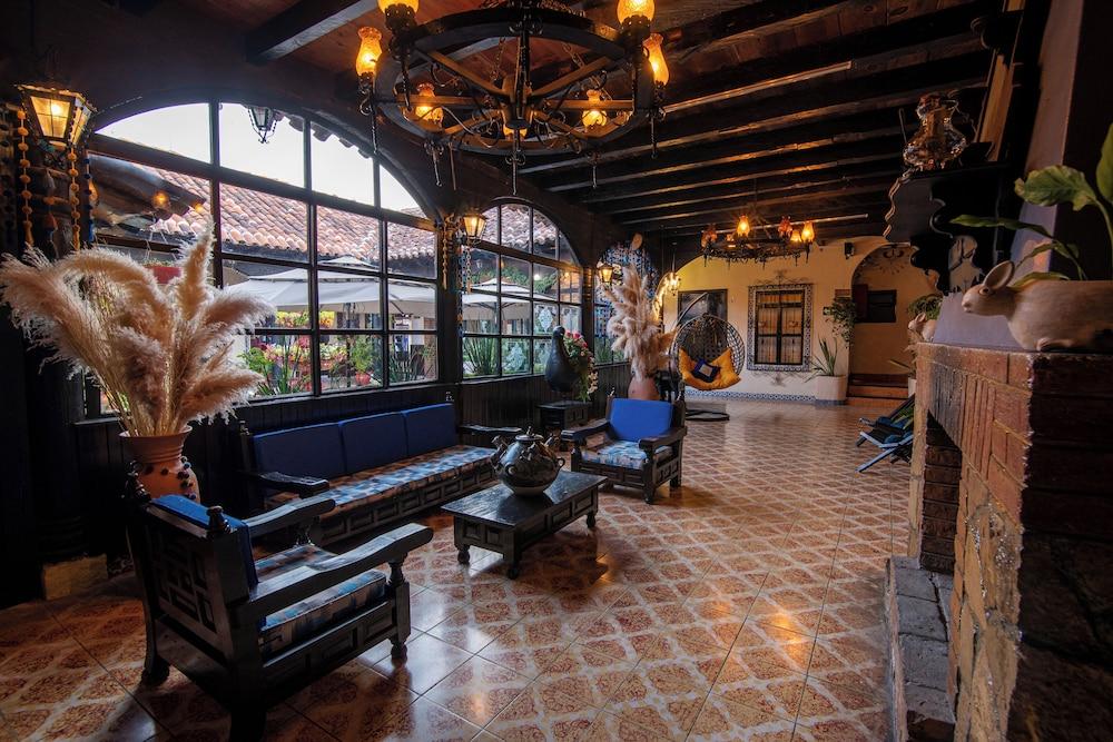 Hotel Palacio de Moctezuma