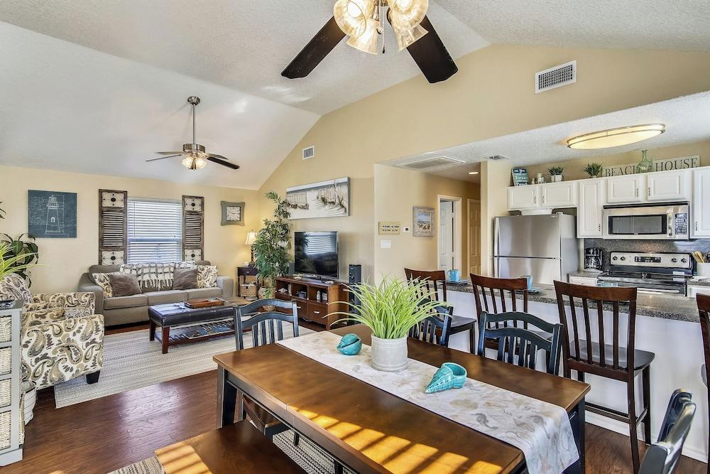 Pirates' Treasure by Ryson Vacation Rentals