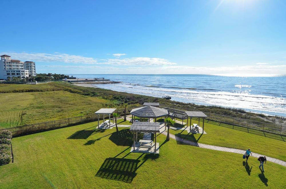 Beachcomber by Ryson Vacation Rentals