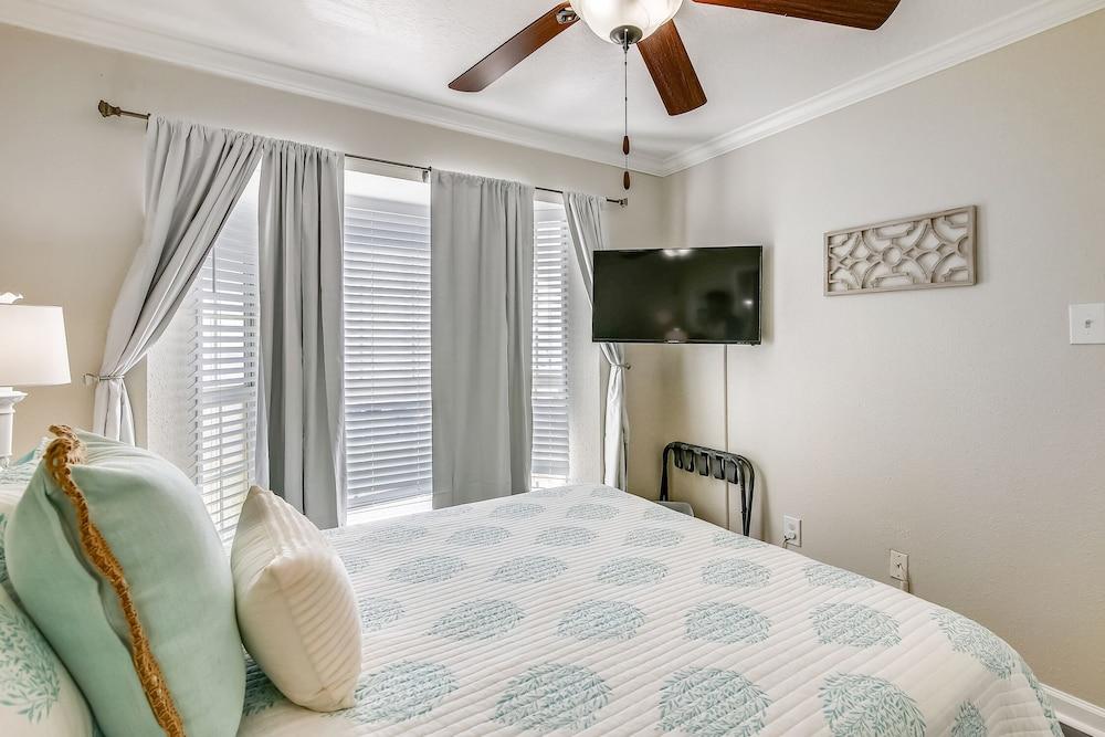 Victorian 8302-seas the Day