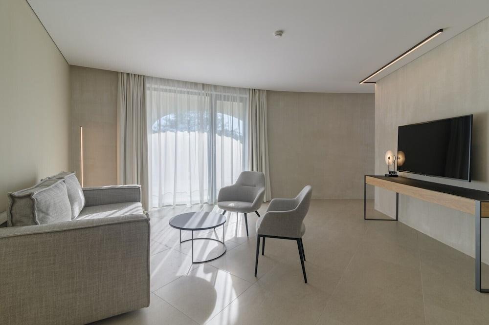 Ensana Aquahouse Health Spa Hotel