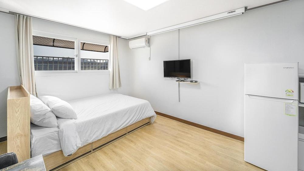 Yeongheungdo Ttobagi Pension